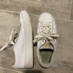 Platform Puma white shoes